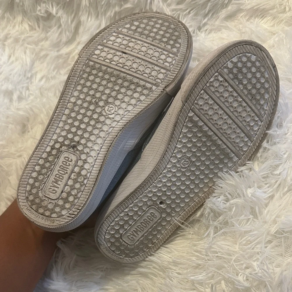 🎀 Gymboree Girls Apple Embroidered Slip-On Shoes - Blue, White and Red